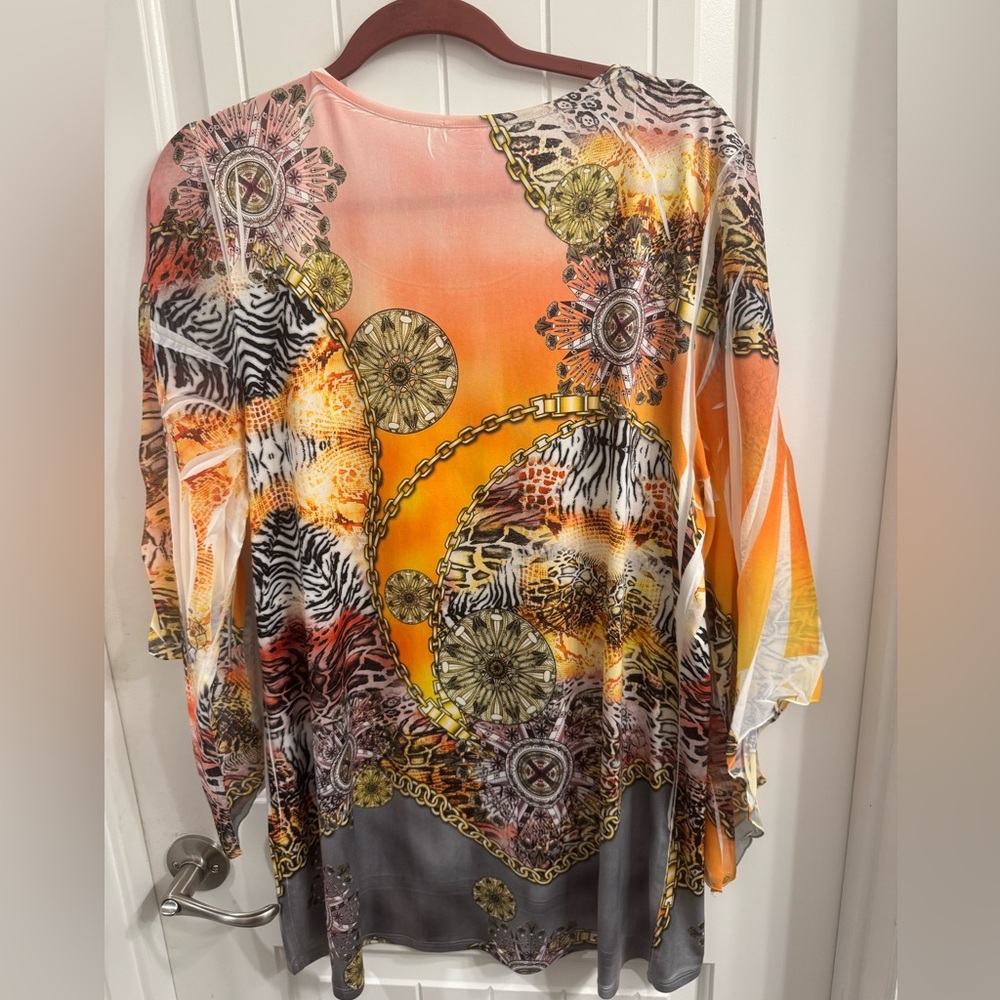 Cover Charge XL Multicolor Vibrant Top - Picture 6 of 6